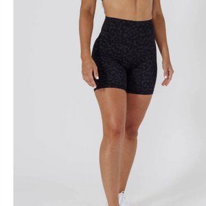 ACTA Leopard 6" Shorts